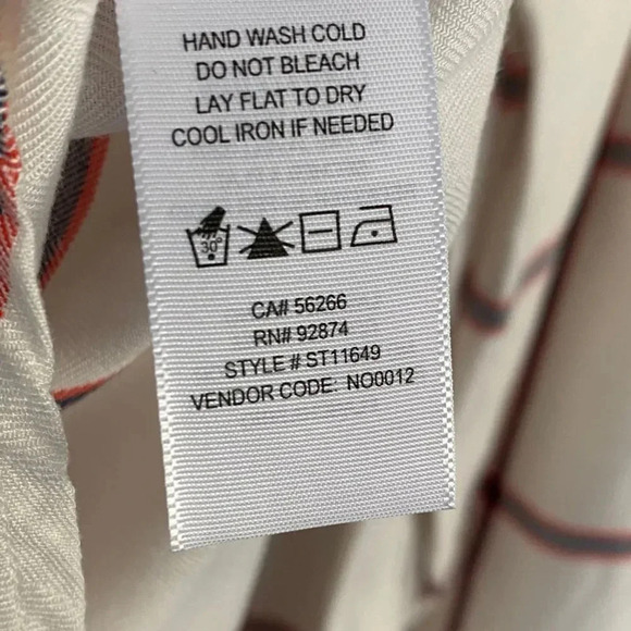 Splendid,‎ Plaid Button-up Long Sleeve Top, White, Blue and Red plaid - Picture 8 of 8